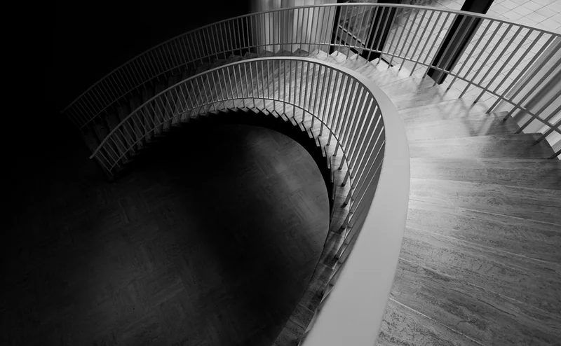Les 4 solutions pour fermer un escalier
